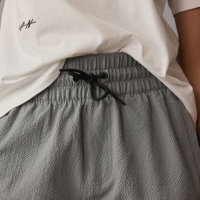 ION_Water_Boardshorts-Tally-2,5"-women_Model-Pictures_4