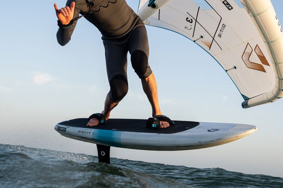 ION_Water_Seek-Core-4/3-Overknee-LS-Front-Zip-men_Action-Shots_6