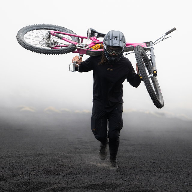 ION_Bike_Pants-Scrub-unisex_Model-Pictures_4