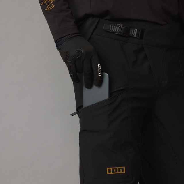 ION_Bike_Pants-Scrub-unisex_Model-Pictures_2