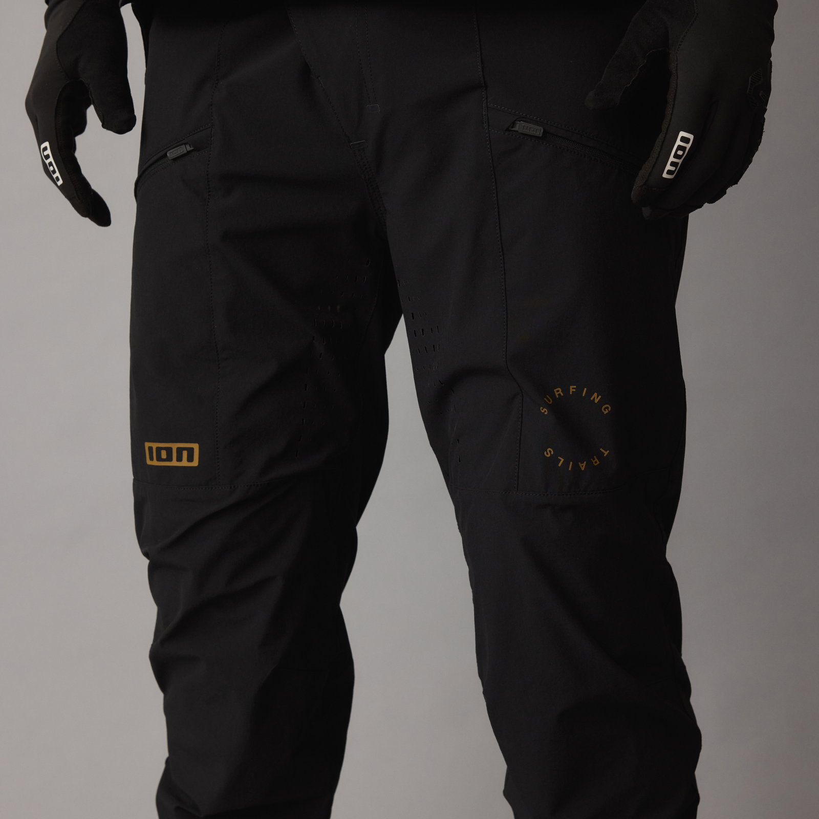 ION Bike Scrub cycling pants in black for mountain biking, front view on model