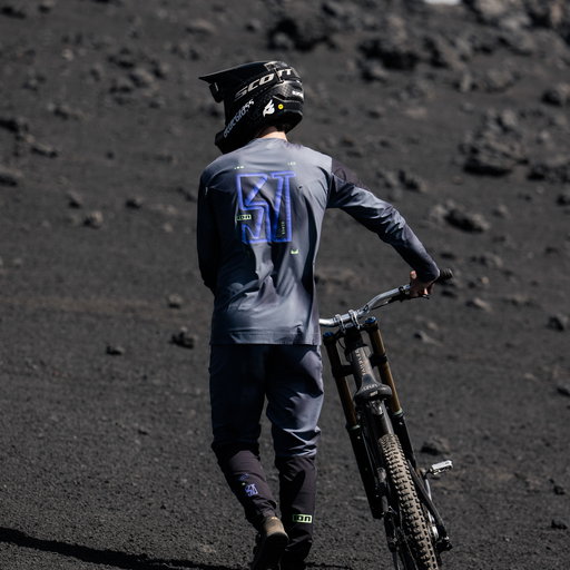 ION_Bike_Jersey-Scrub-UTAH-LS-unisex_Model-Pictures_2