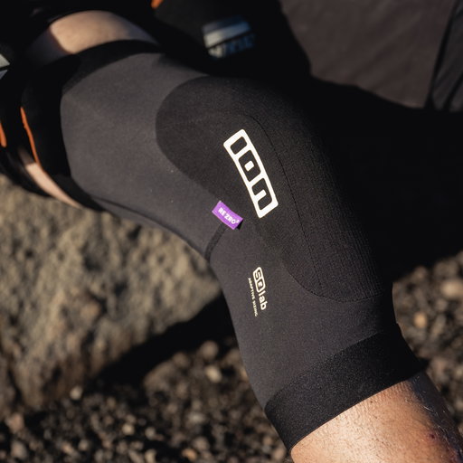 ION_Bike_Knee-Pads-ARCON-Lite-SQ-unisex_Model-Pictures_1