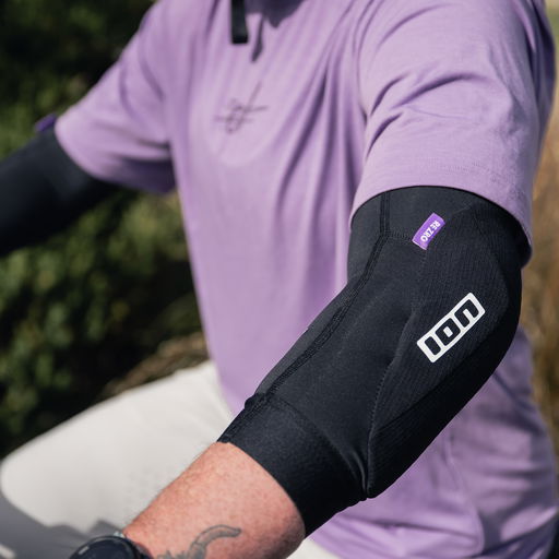 ION_Bike_Elbow-Guard-ARCON-LT-unisex_Model-Pictures_2