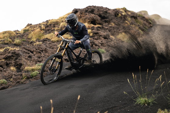 ION_Bike_Pants-Scrub-UTAH-unisex_Action-Shots_3