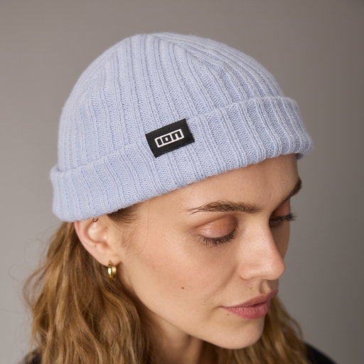 ION_Water_Beanie-Ionic-Fisherman_Model-Pictures_6