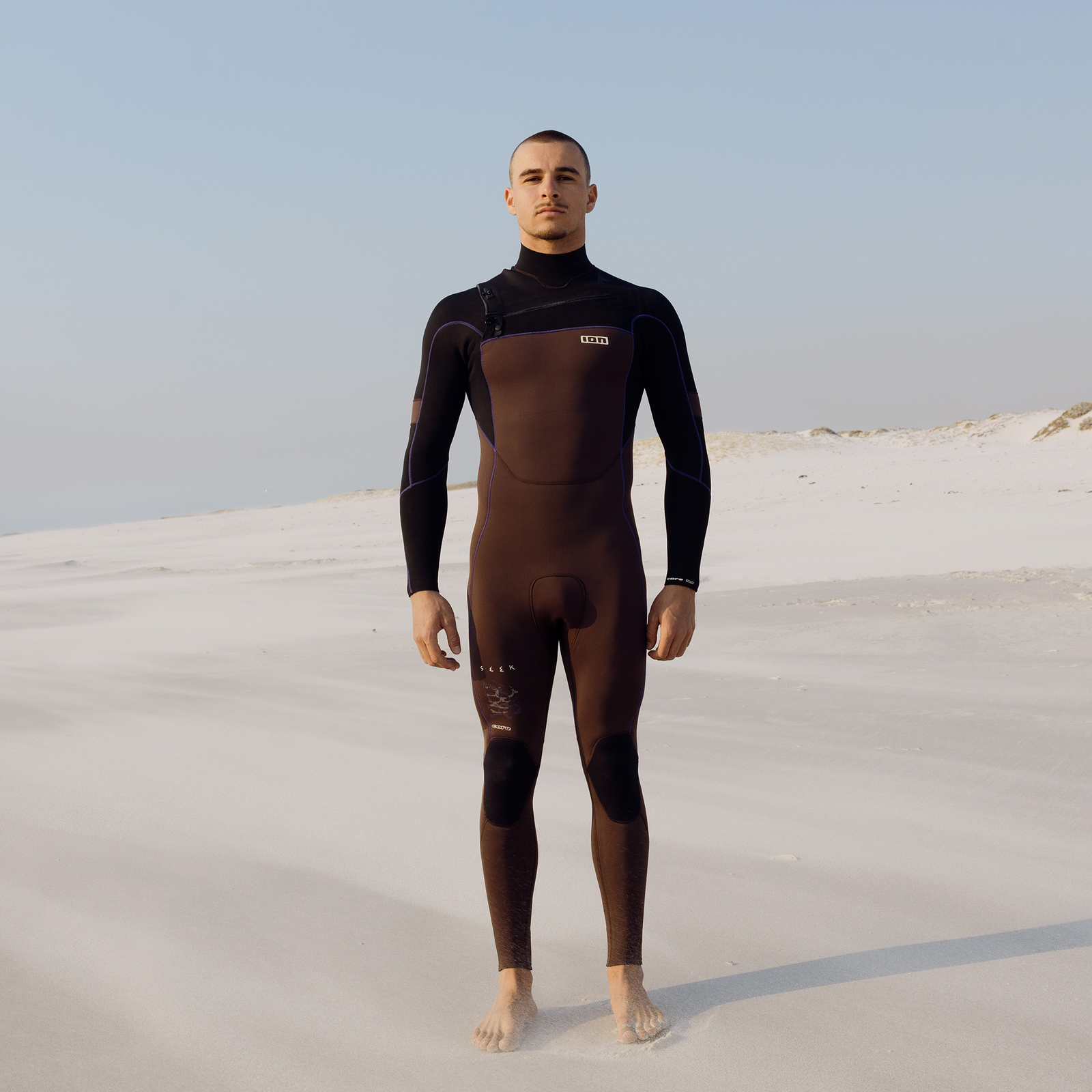ION Seek Core 4/3mm front-zip fullsuit men in dark brown and black